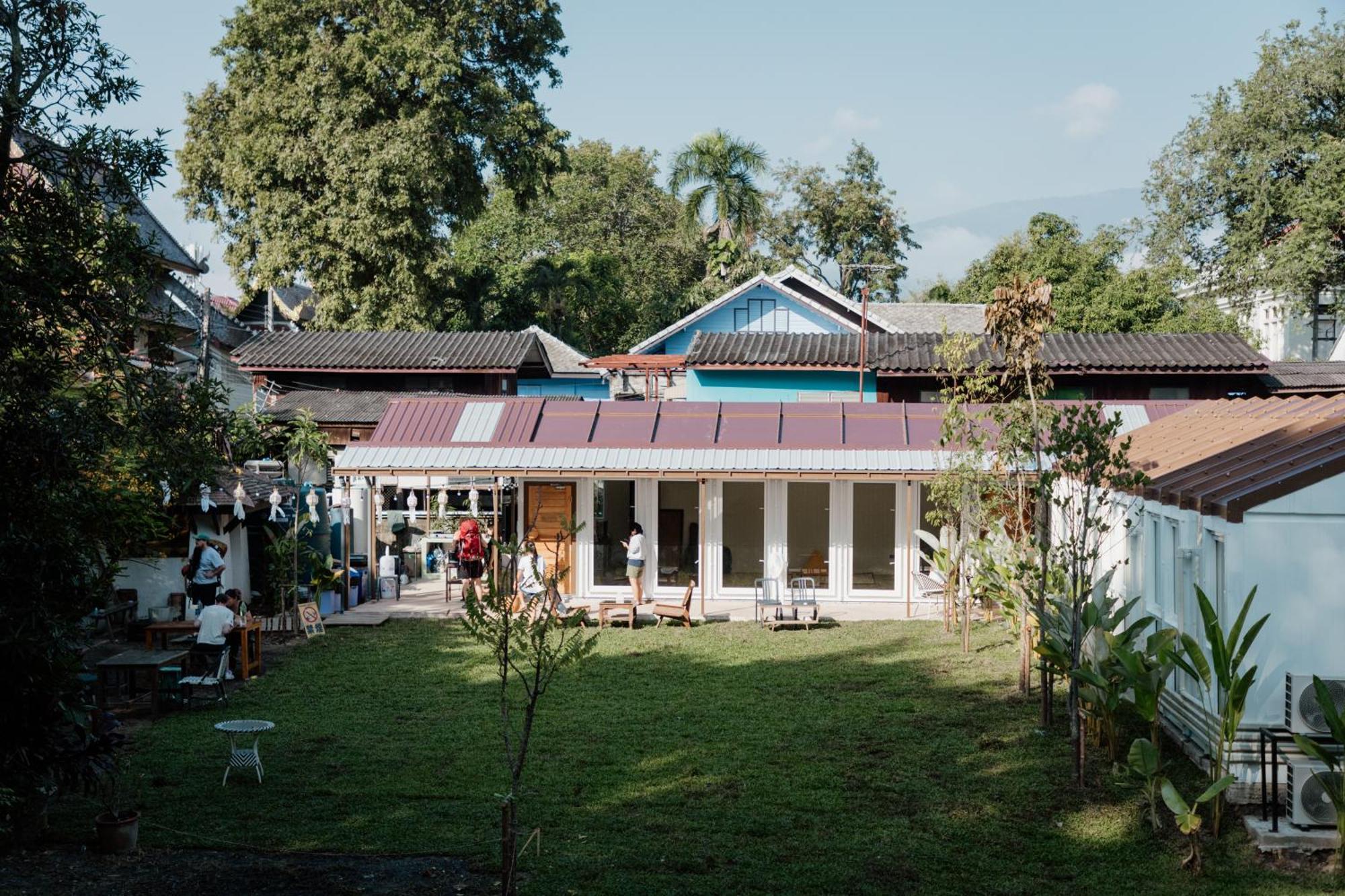 The Yard Hostel Chiang Mai Buitenkant foto