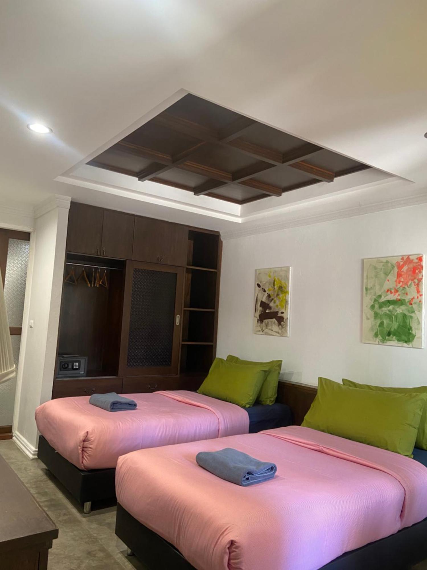 The Yard Hostel Chiang Mai Buitenkant foto